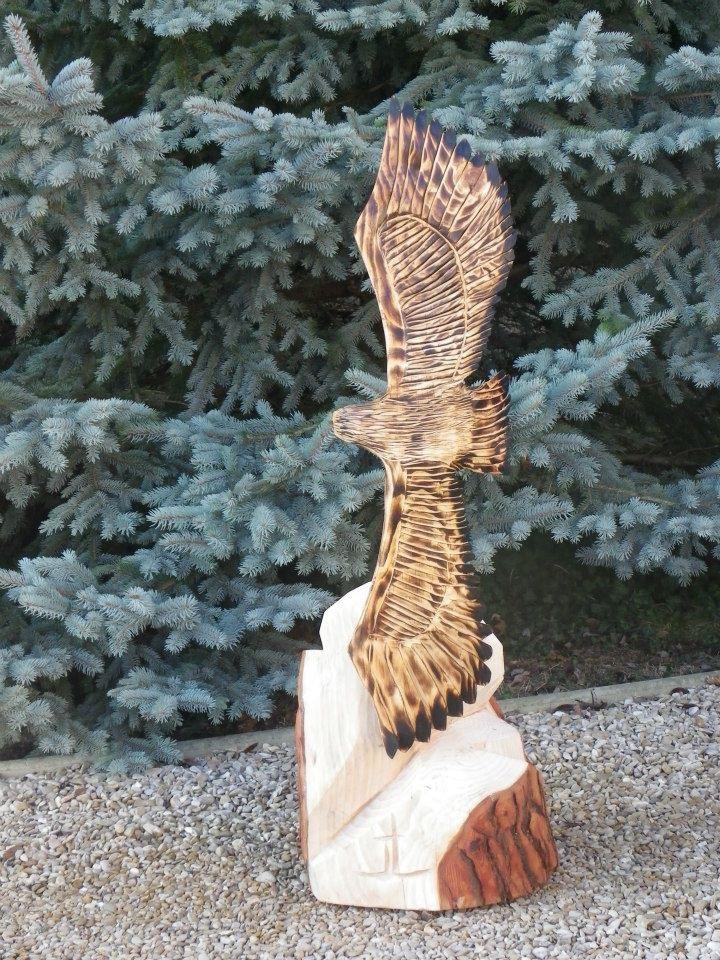 Sculpture sur bois à la tronçonneuse - Débutant - Photo de galerie